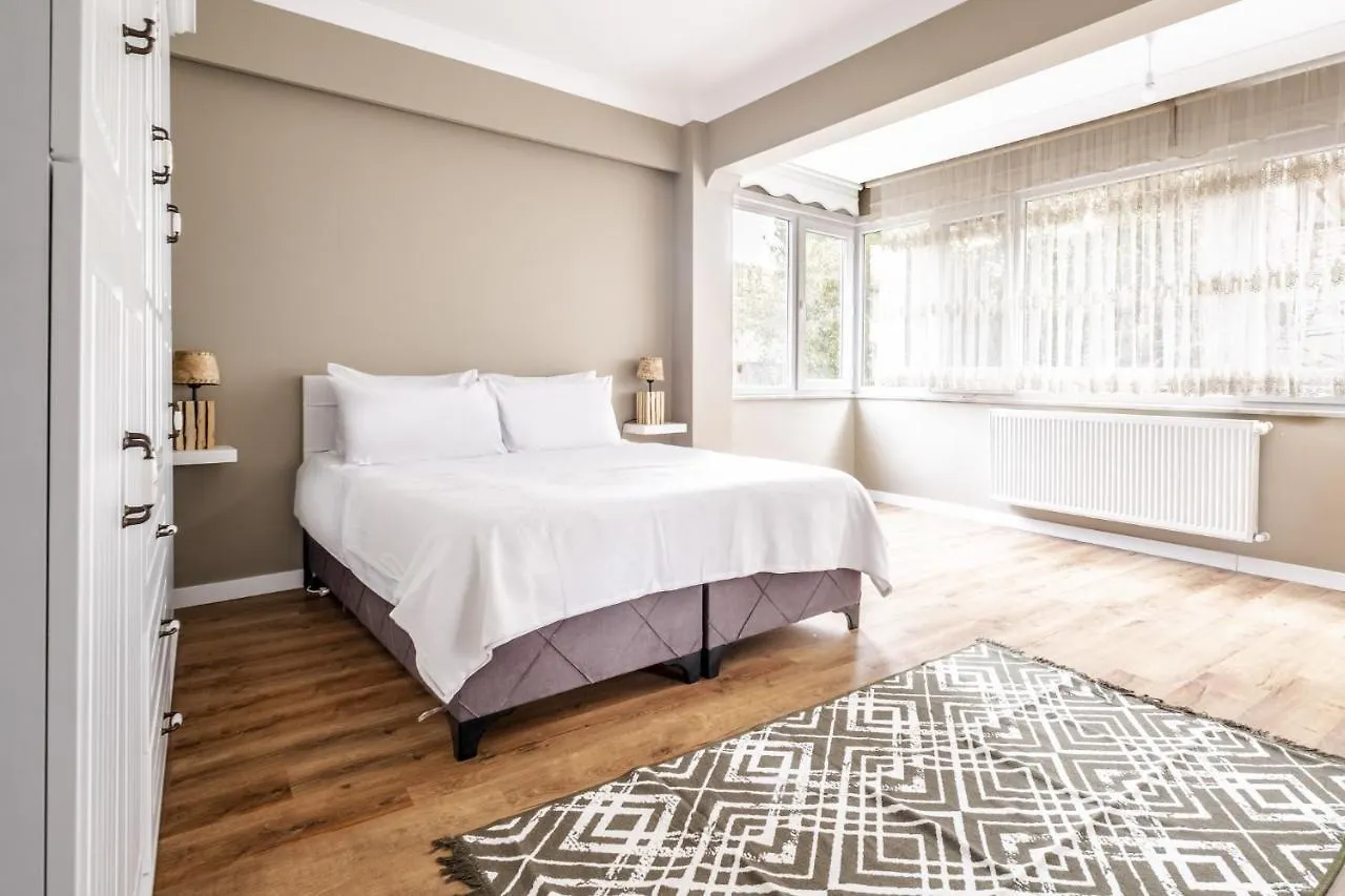 Vibrant Flat With Balcony In Maltepe Apartment Istanbul